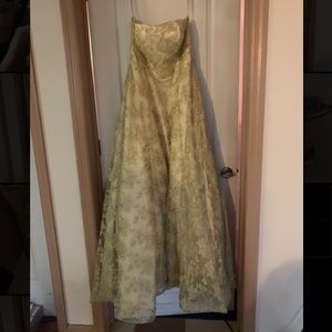 Bee Darlin Prom Dress
